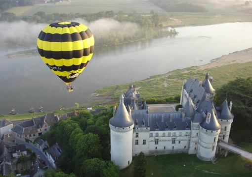 val de loire montgolfière
