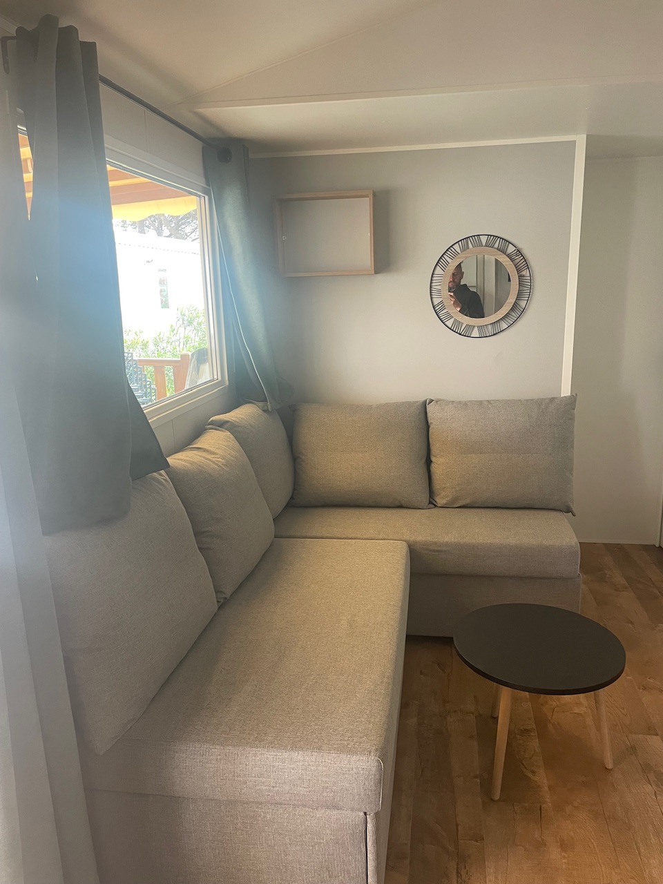 salon 4