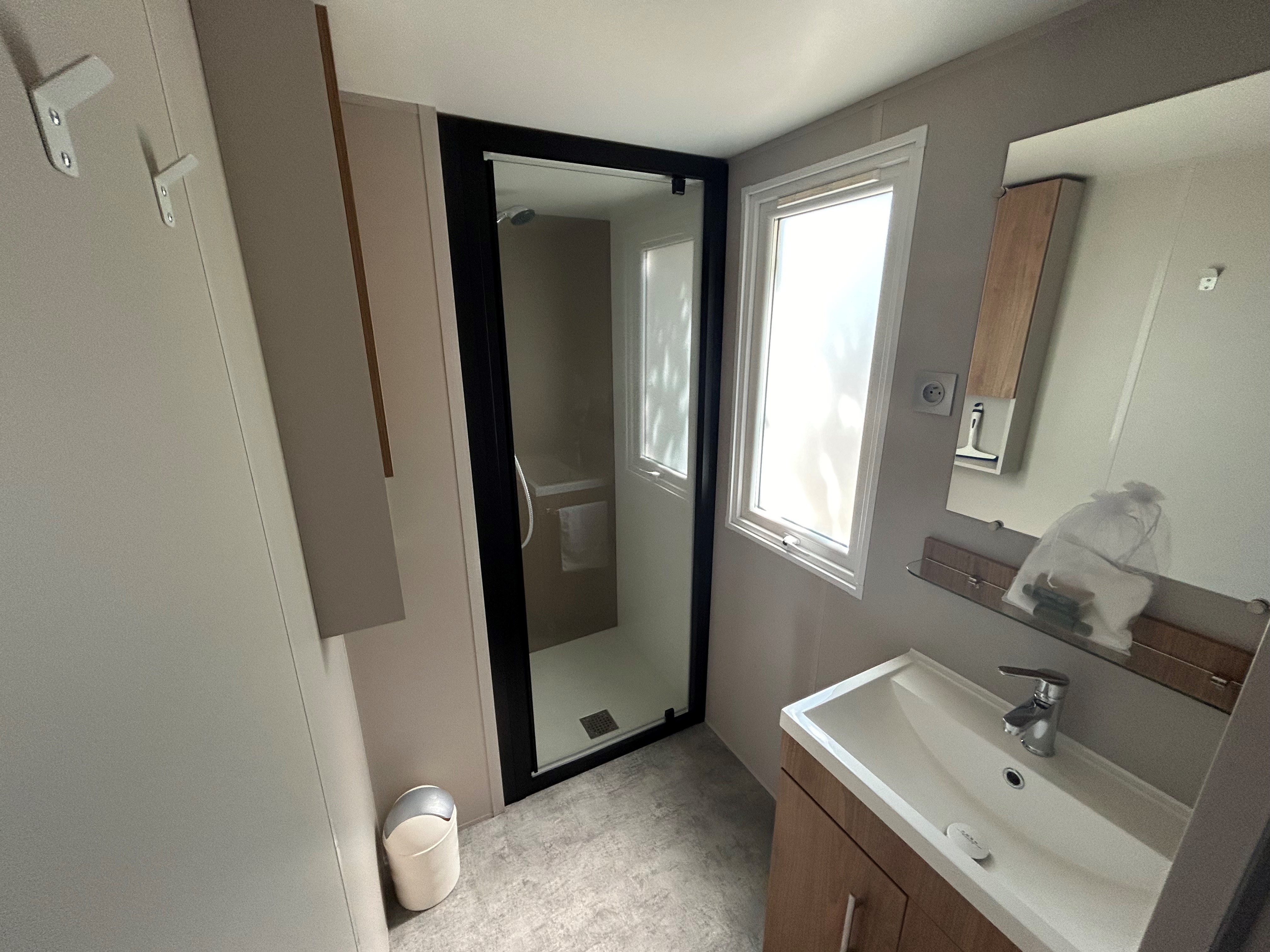 Mobilhome IRM Eleganzia 2024 sur emplacement