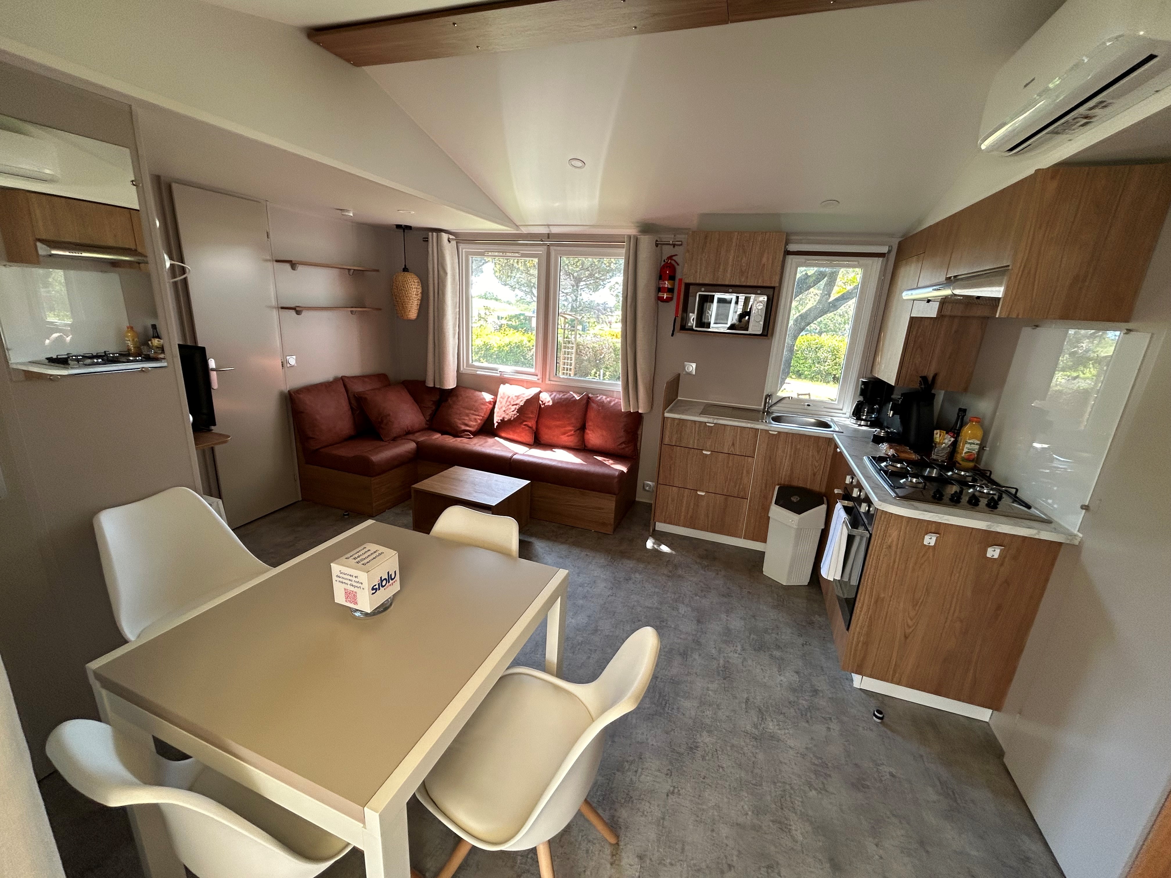 A saisir Mobilhome 3 chambres comme neuf sur emplacement