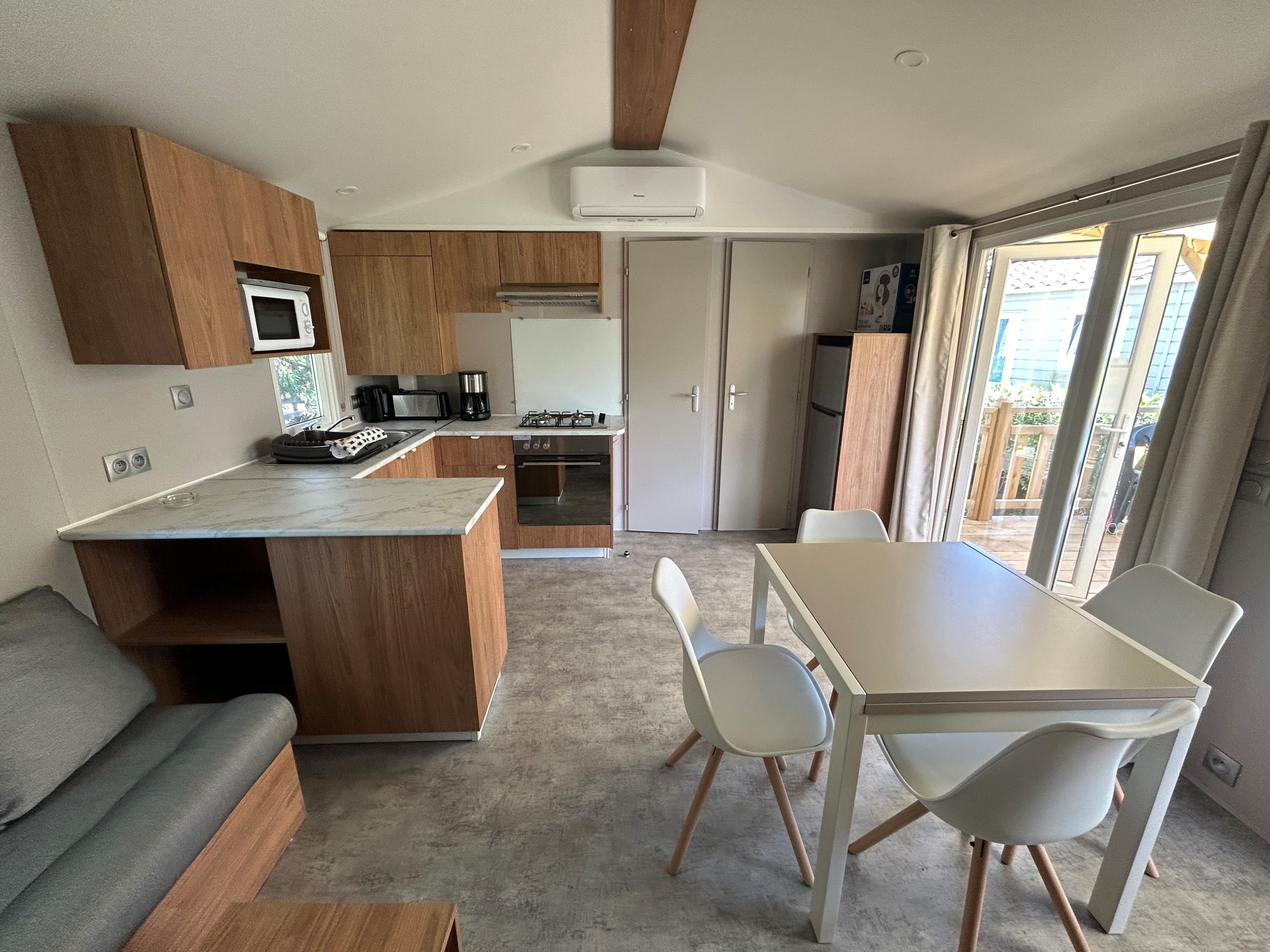 Mobilhome IRM Aventura 2 40 m2 de 2024 2 chambres 2 salles de bain sur emplacement