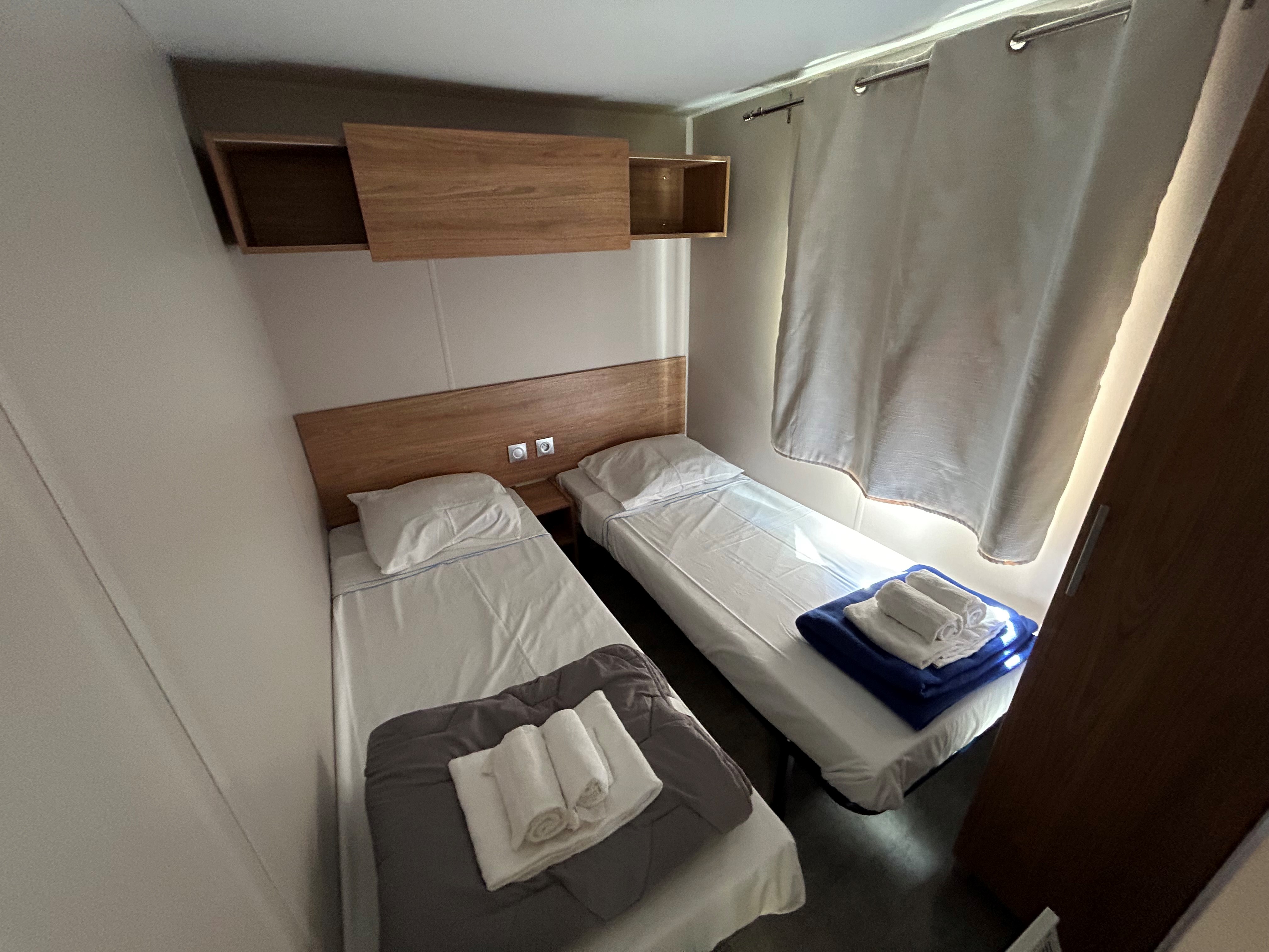 A saisir Mobilhome 3 chambres comme neuf sur emplacement