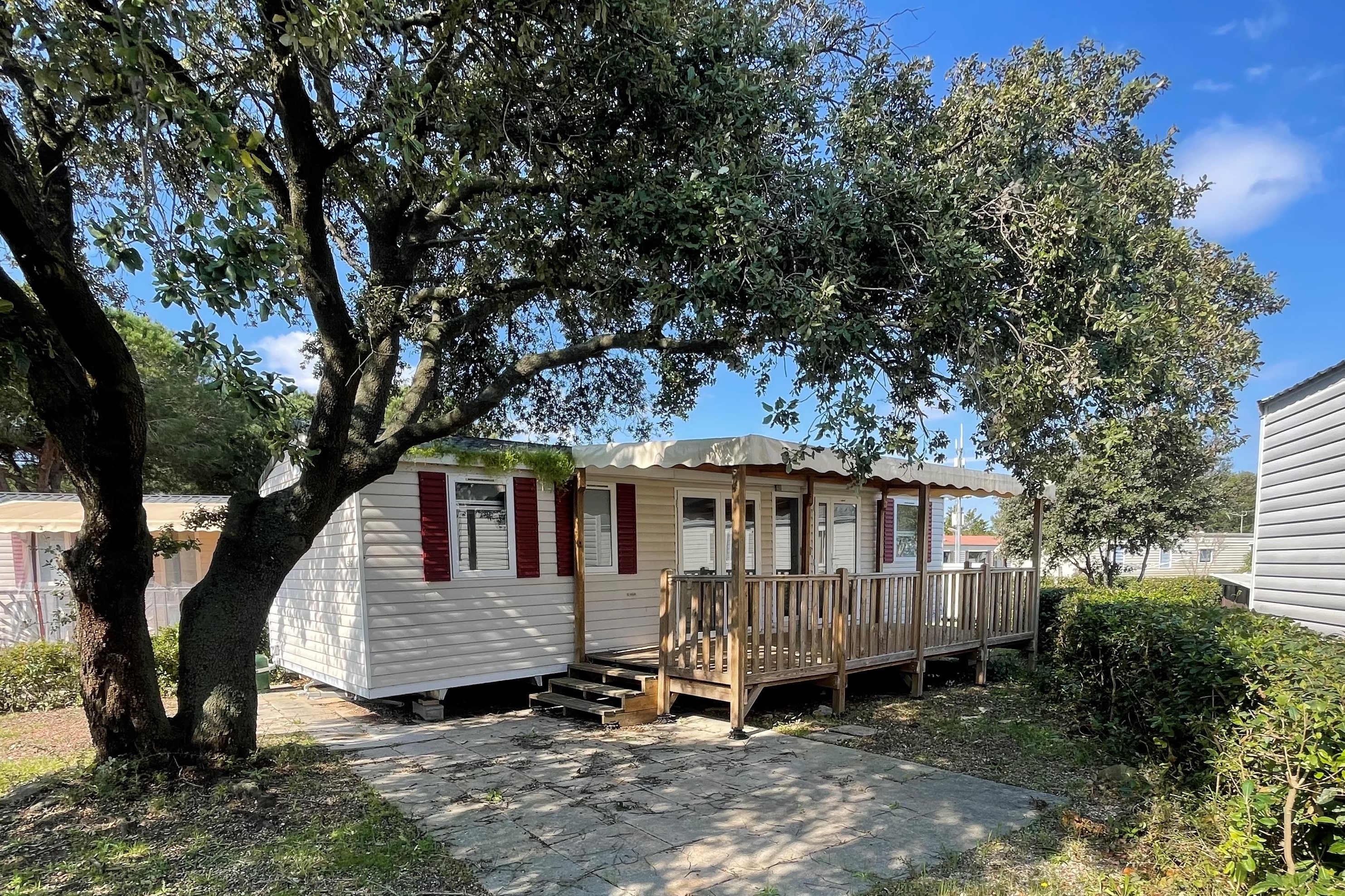 MOBILHOME 3 CHAMBRES SUR EMPLACEMENT
