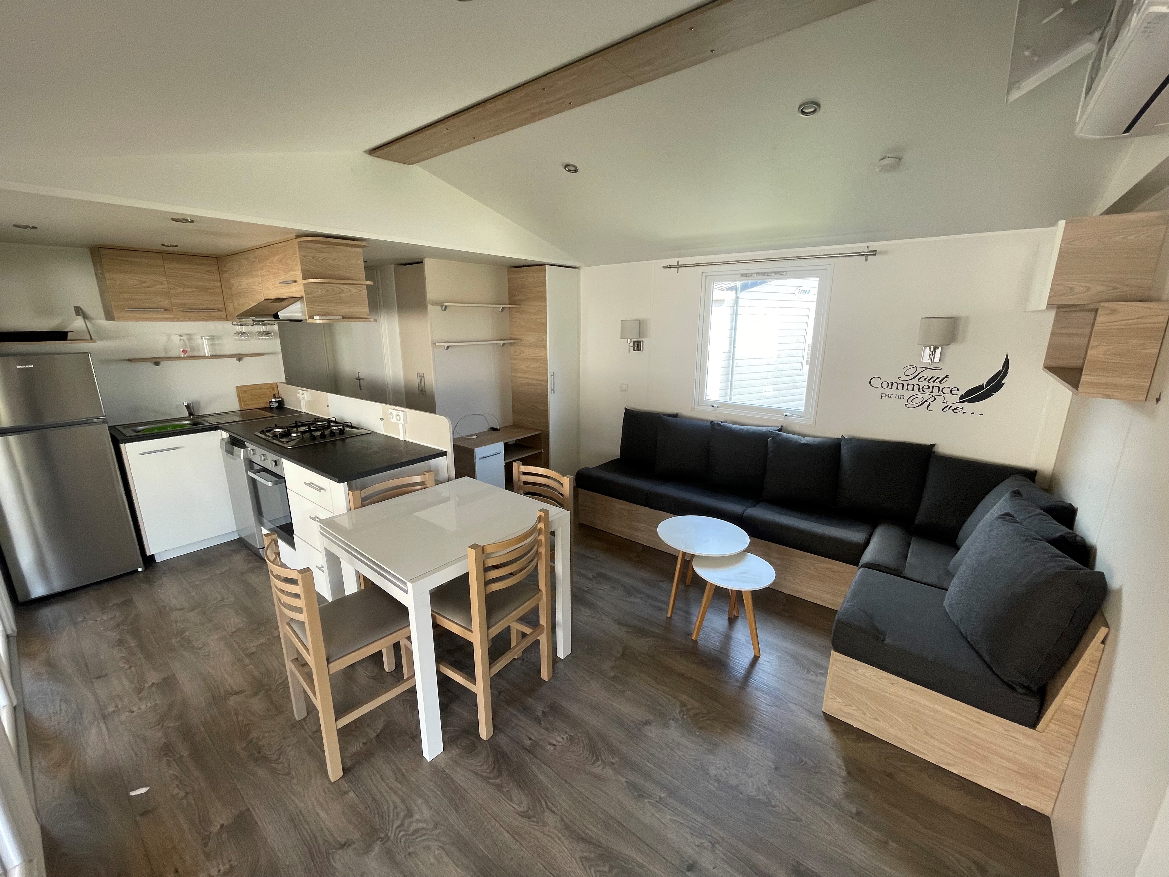 MOBILHOME 3 CHAMBRES SUR EMPLACEMENT