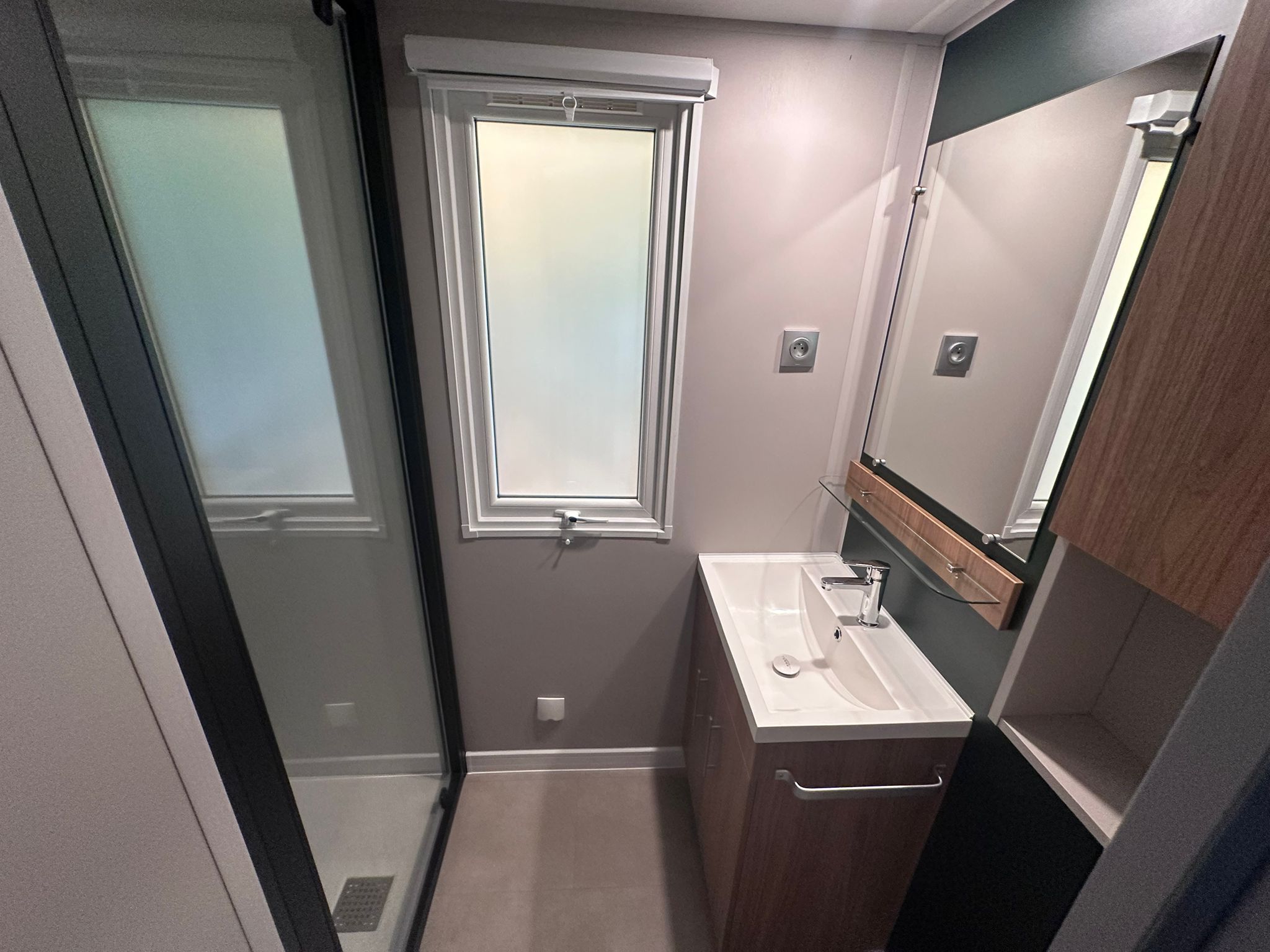 MOBILHOME 3 CHAMBRES SUR EMPLACEMENT