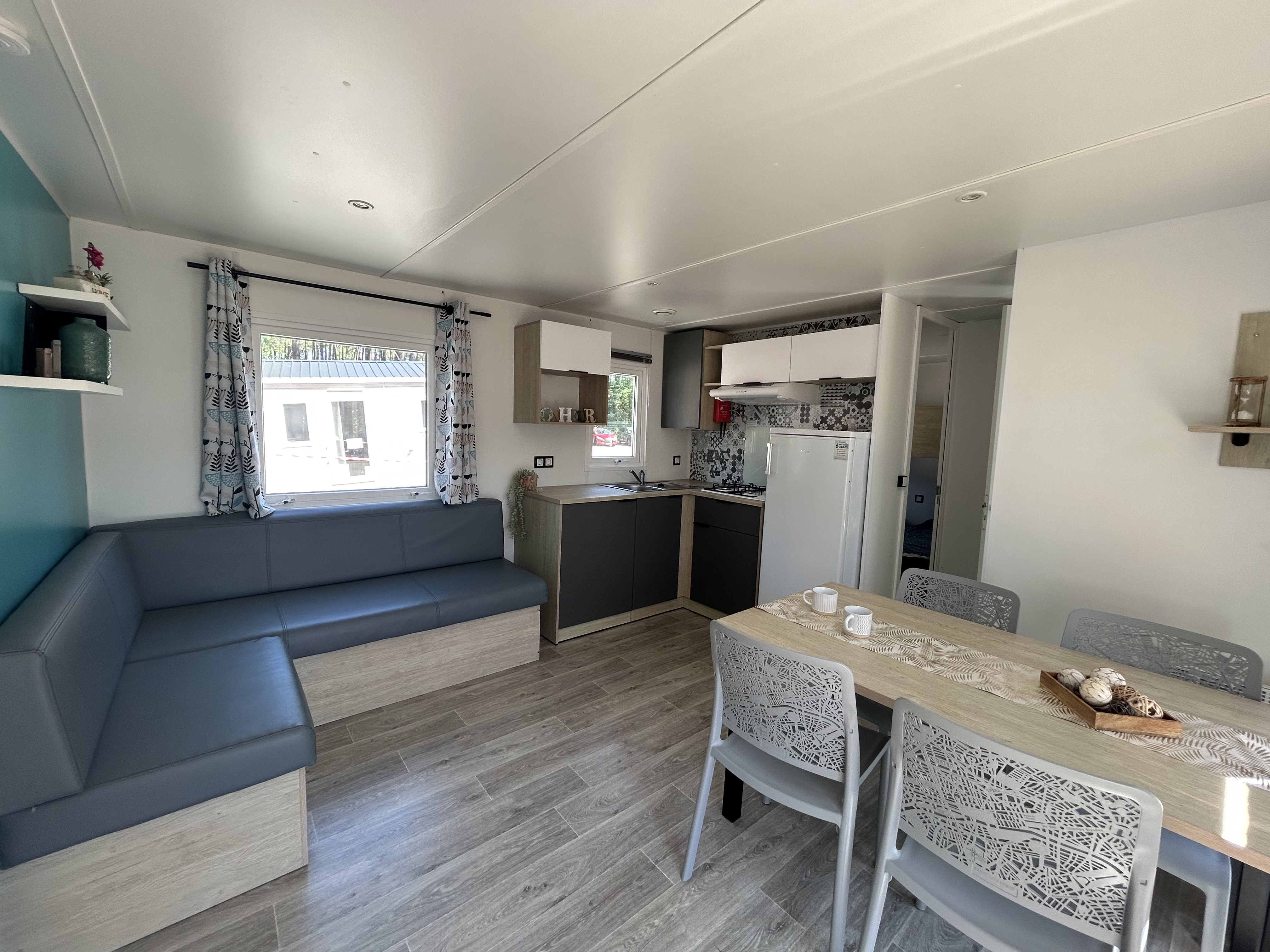 PIECE DE VIE LODGE 83 2019