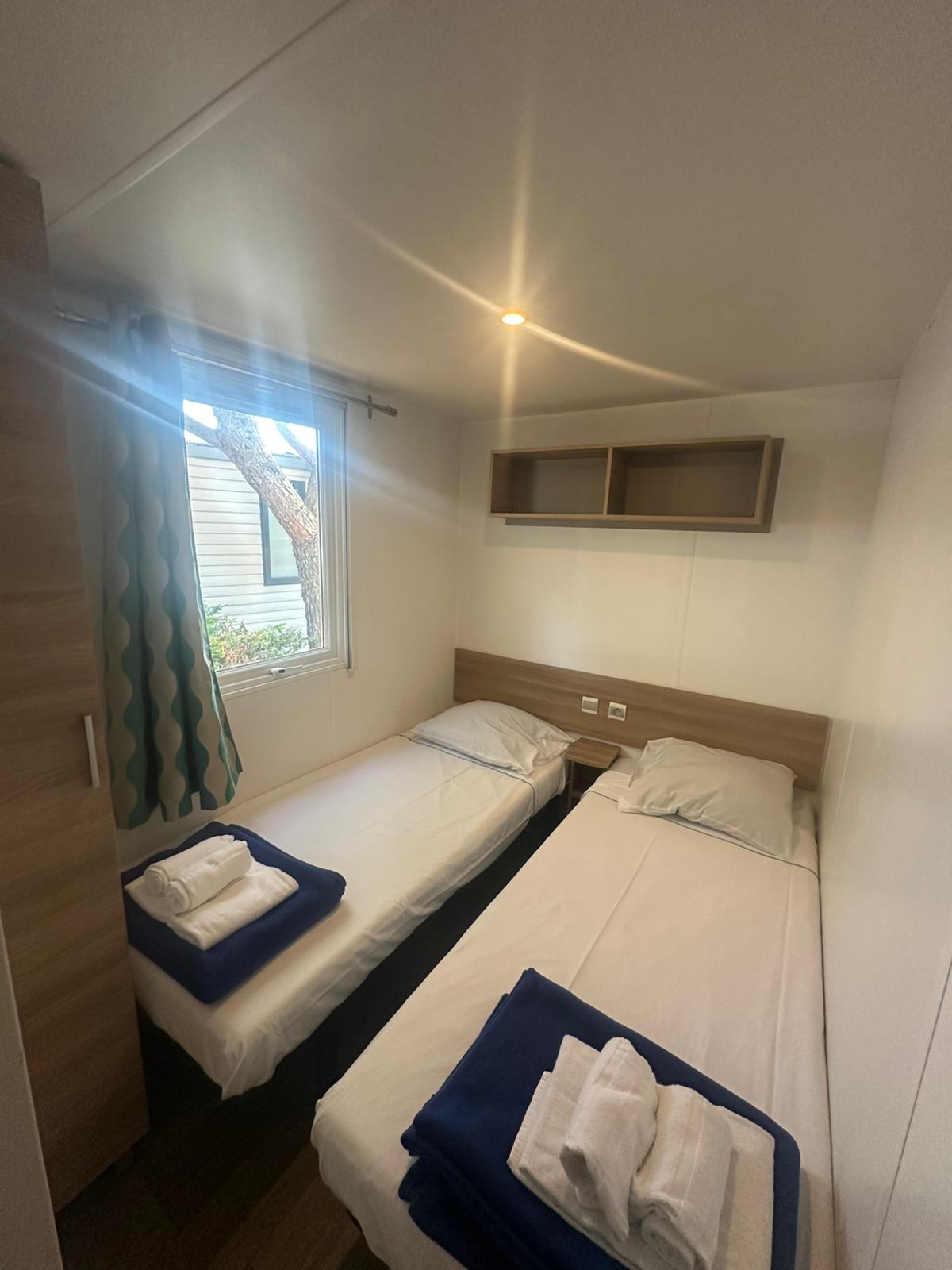 Mobilhome d'occasion 40 m2 3 chambres 2 salles de bain