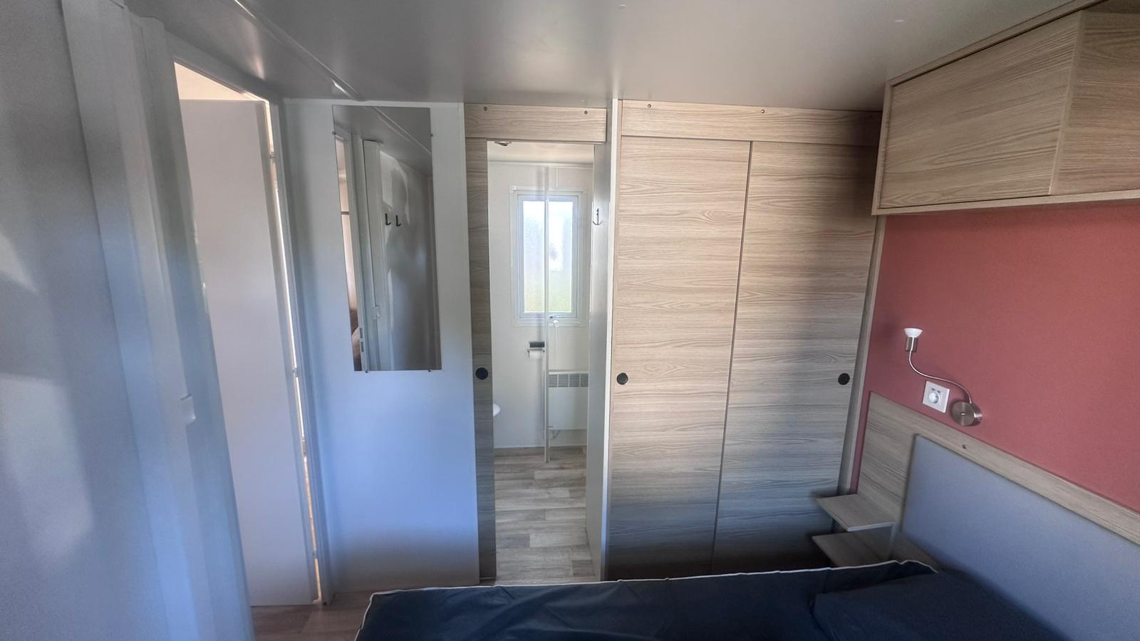 Mobil home d'occasion 40 m2 3 chambres 2 salles de bain