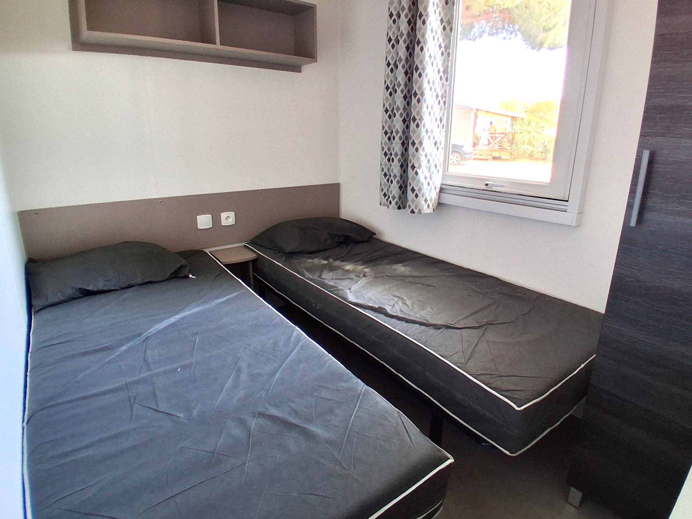 Mobil home IRM Luminosa d'occasion 40 m2 3 chambres 2 salles de bain
