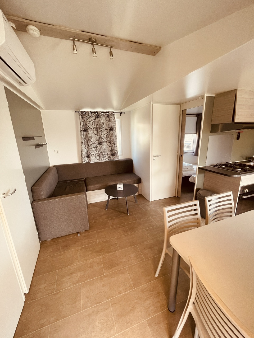 salon 2