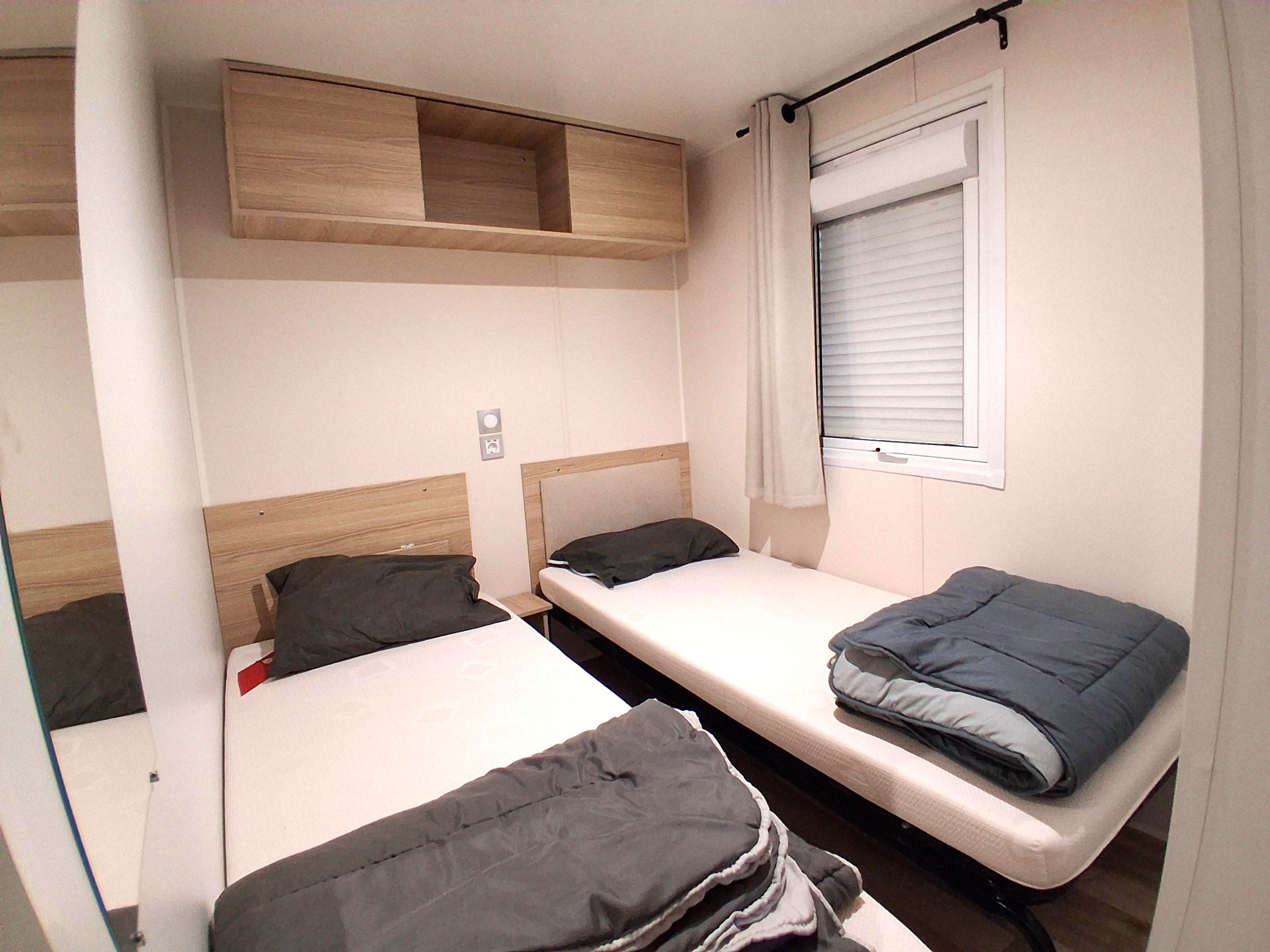 Mobil home d'occasion 40 m2 3 chambres 2 salles de bain