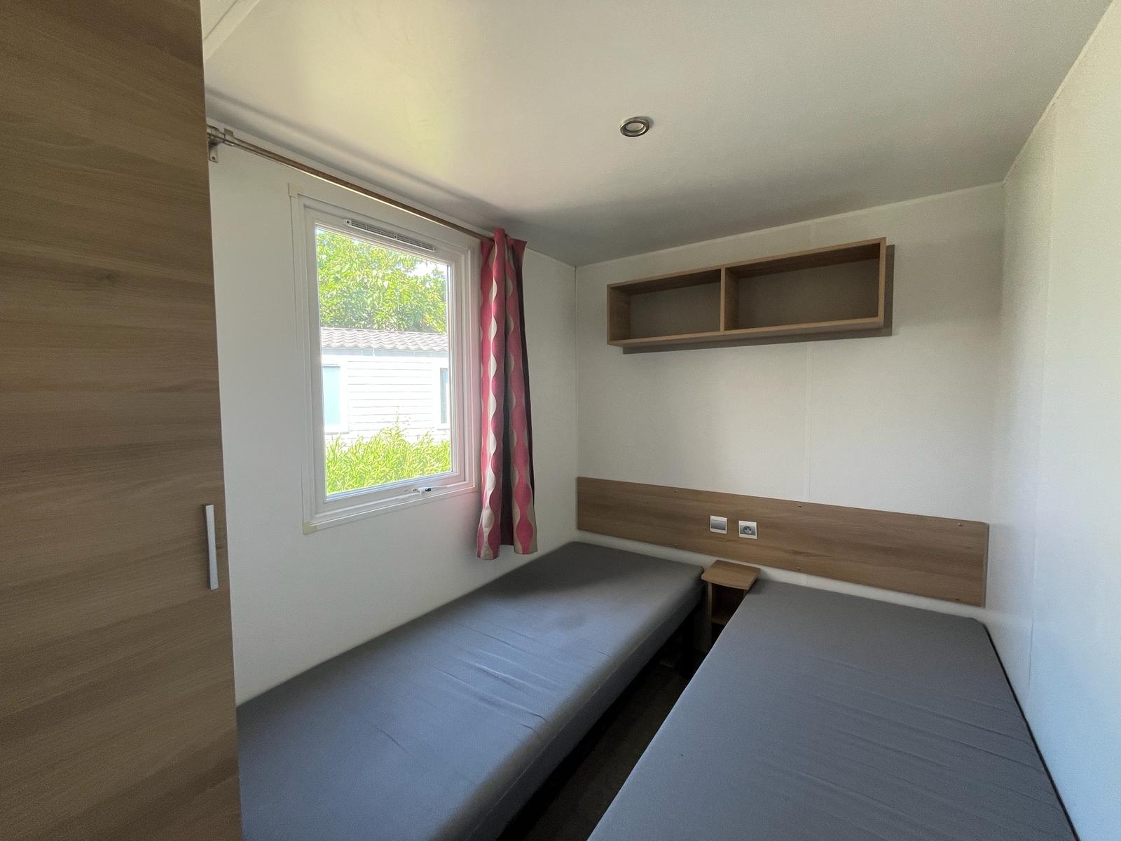 Mobil home d'occasion 40 m2 3 chambres 2 salles de bain