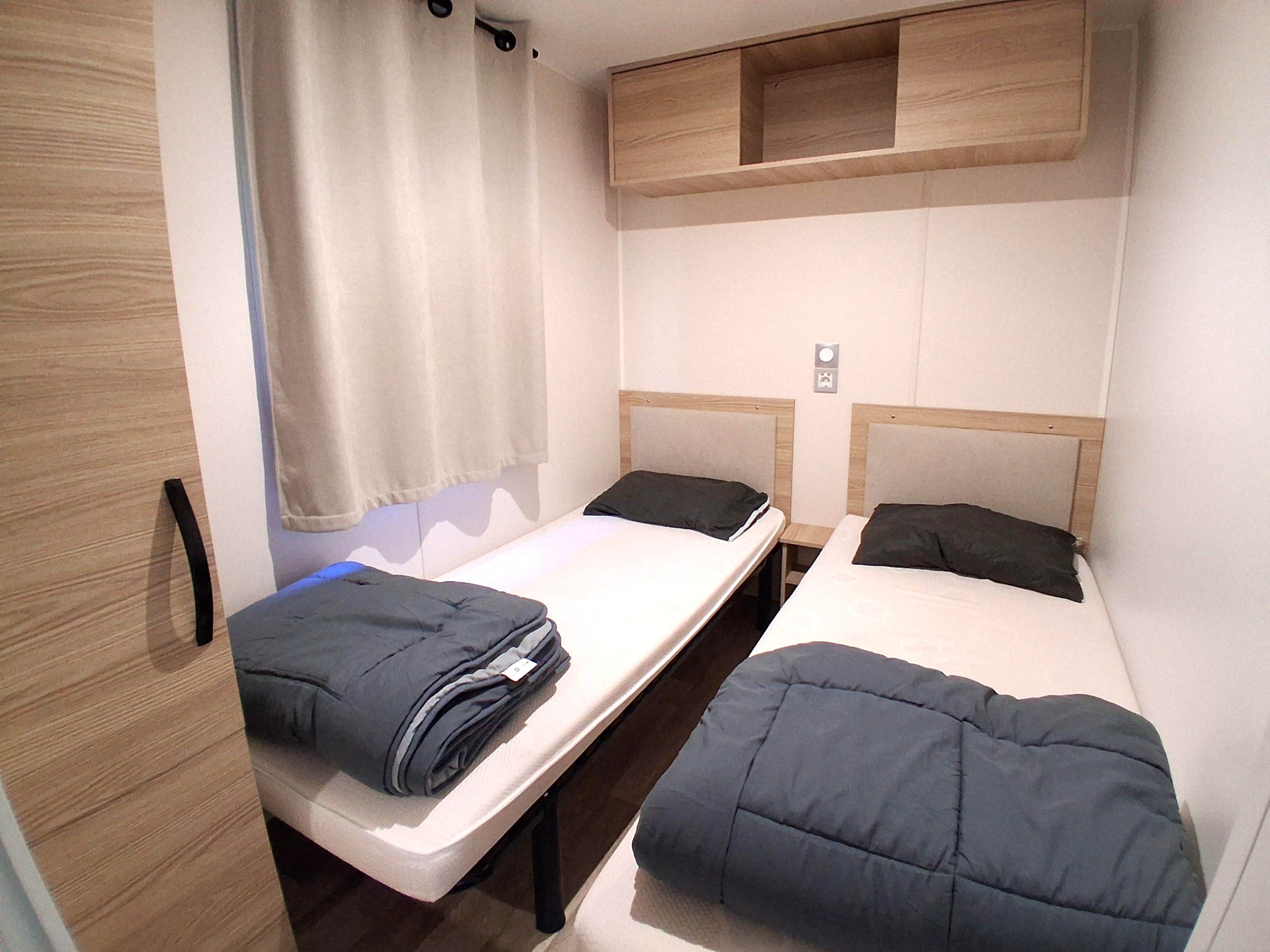 Mobil home d'occasion 40 m2 3 chambres 2 salles de bain