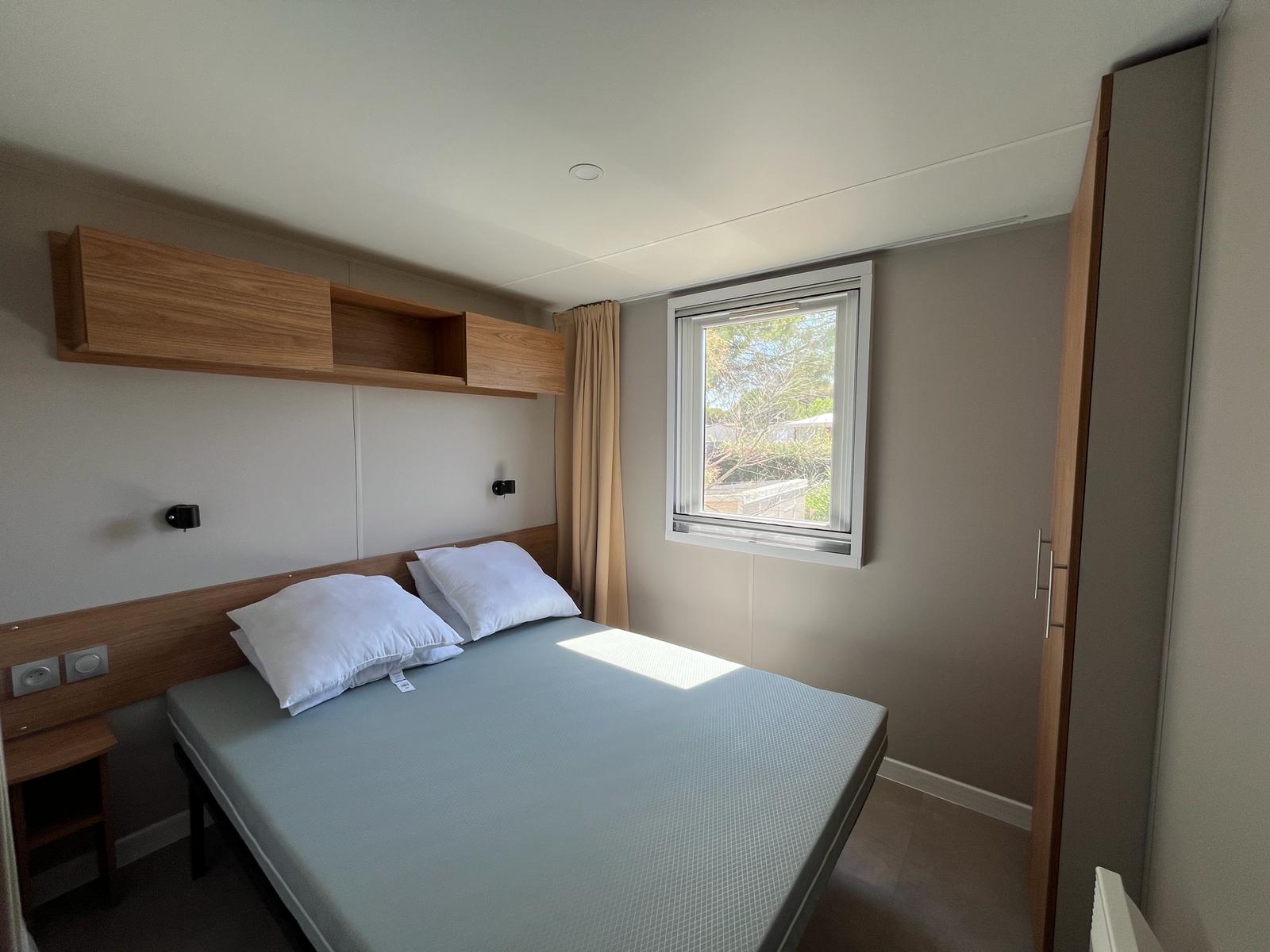 Mobilhome IRM Eleganzia 2023 2 Chambres sur emplacement