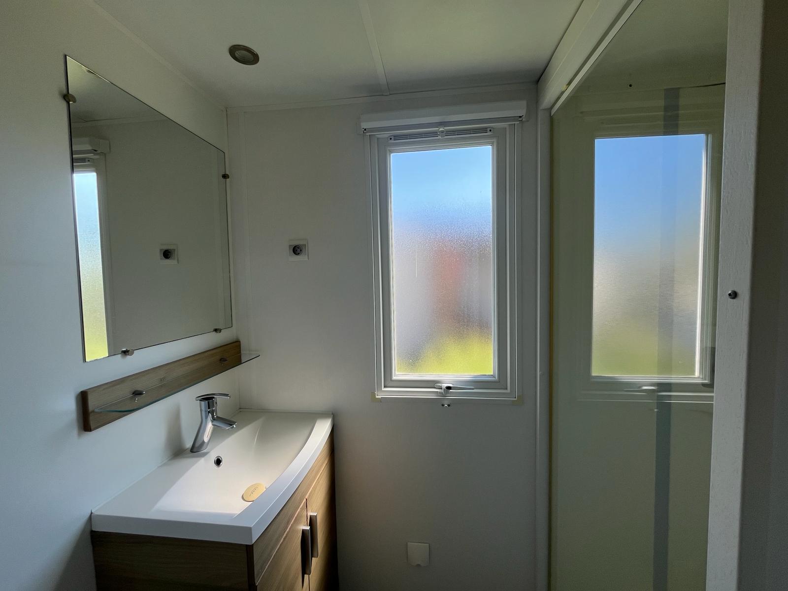 Mobil home d'occasion 40 m2 3 chambres 2 salles de bain