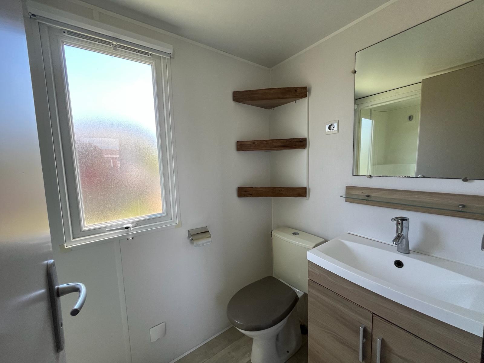 Mobil home d'occasion 40 m2 3 chambres 2 salles de bain