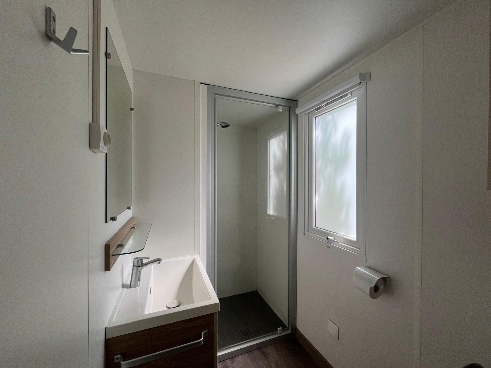 Mobil home d'occasion 40 m2 2 chambres 2 salles de bain