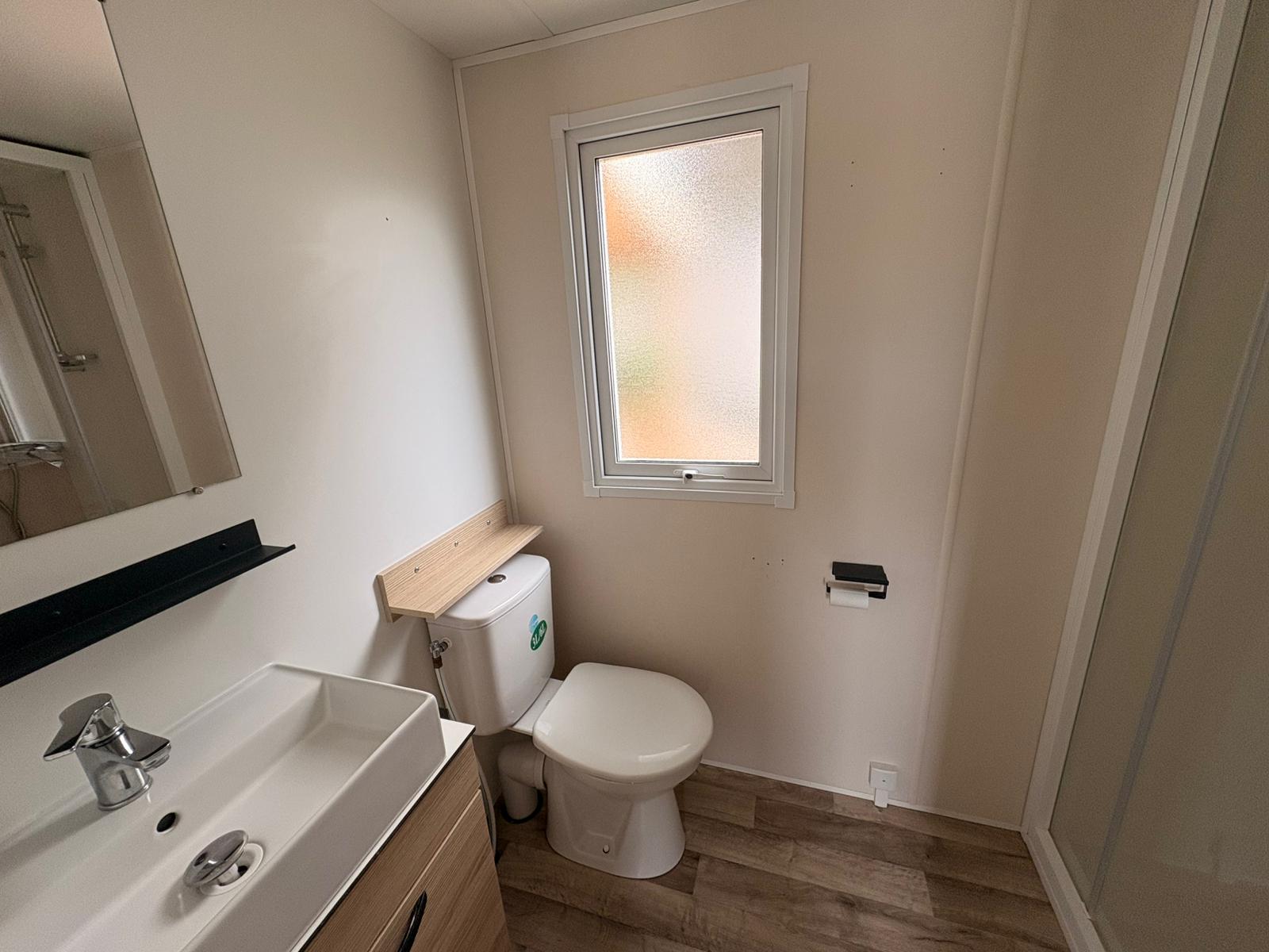 Mobil home d'occasion 40 m2 3 chambres 2 salles de bain