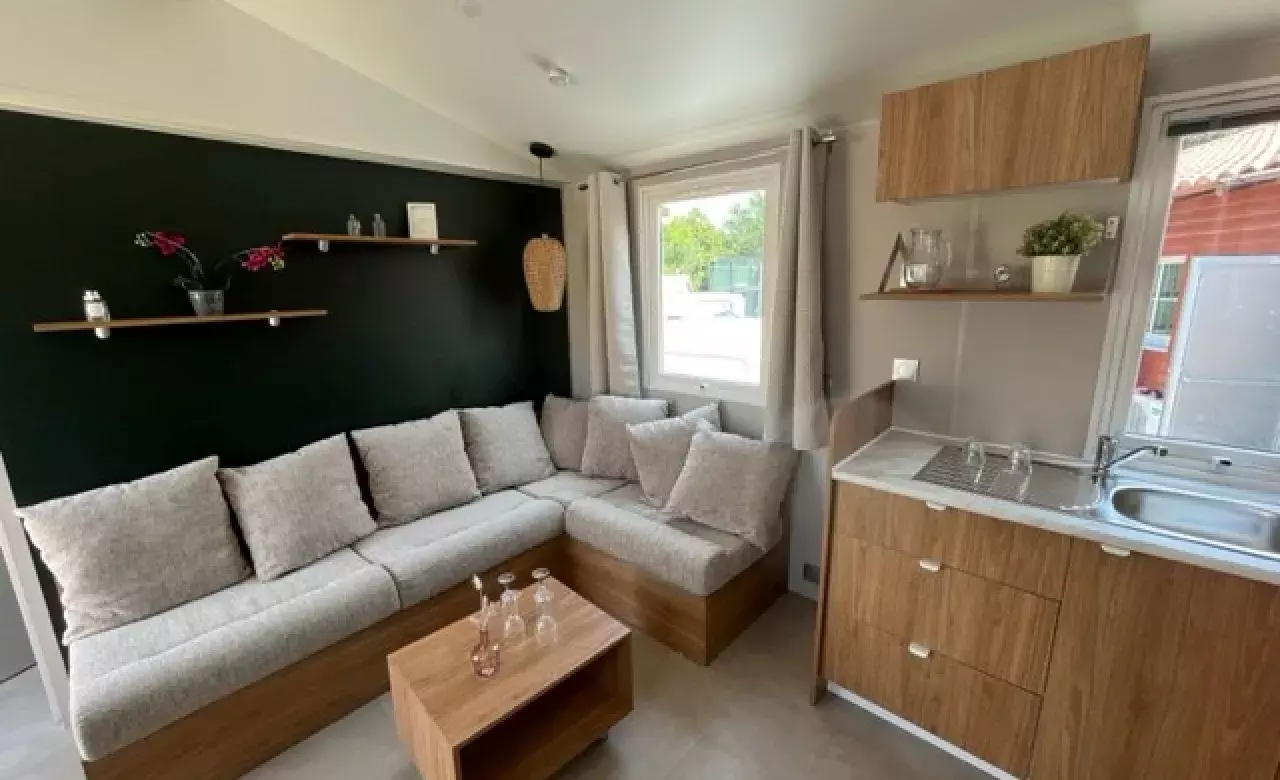 IRM Eleganzia 2024 Salon