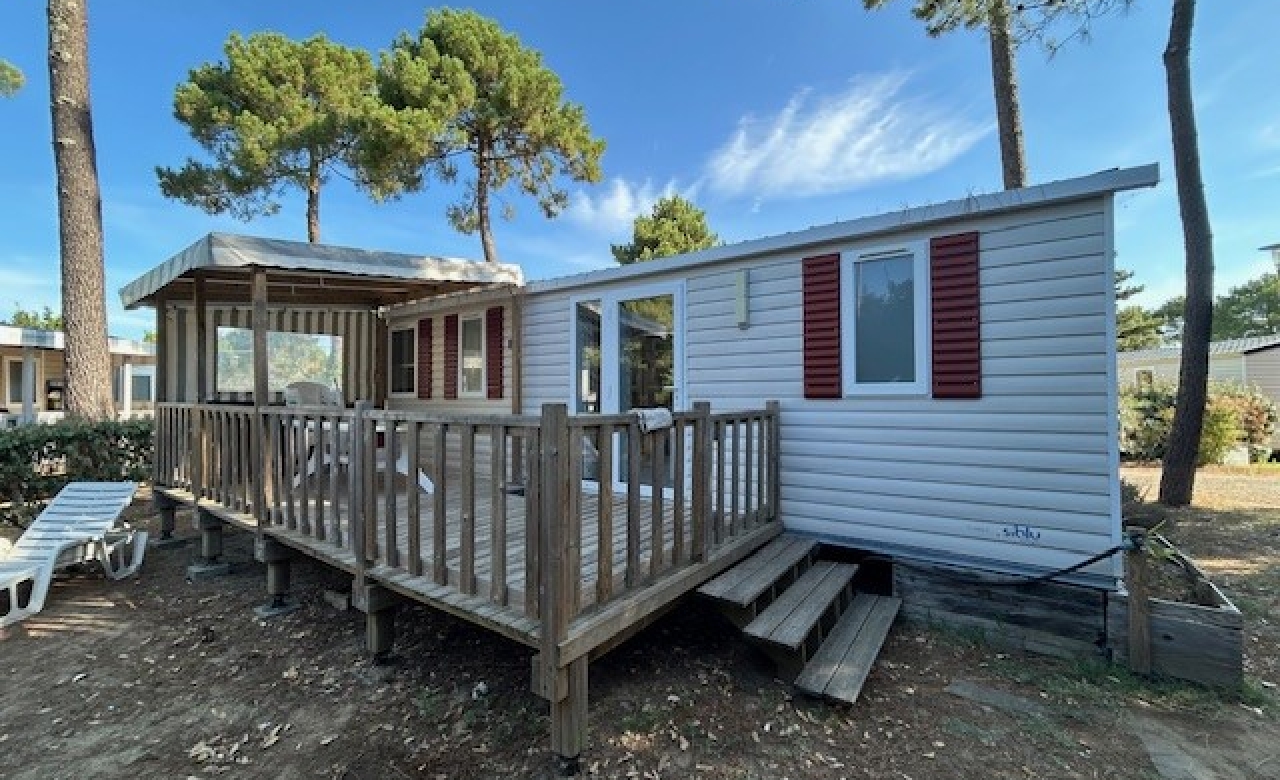 MOBIL HOME AVEC TERRASSE