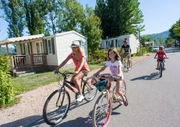 rives de condrieu vélo
