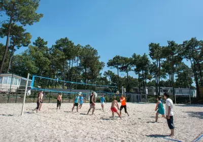 CB_BeachVolley-1460x880