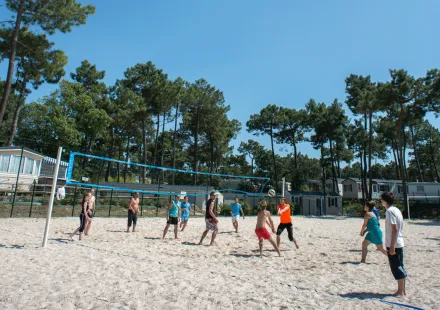 CB_BeachVolley-1460x880