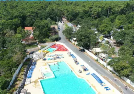 VUE AERIENNE PISC. LA POINTE