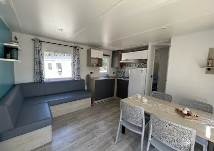PIECE DE VIE LODGE 83 2019
