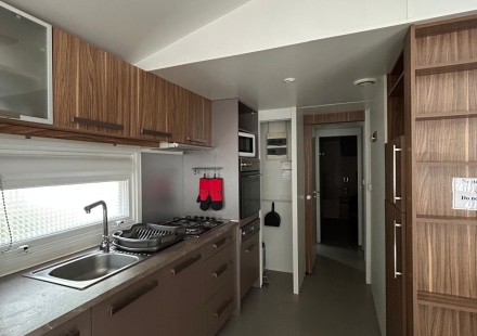 cuisine avec four encastré