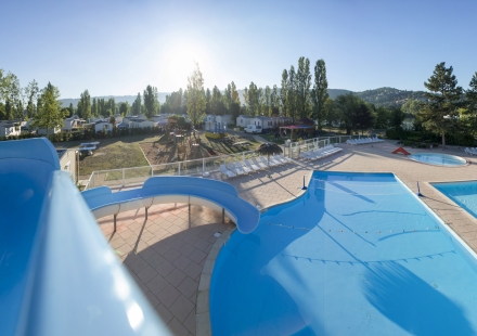 PISCINE CONDRIEU