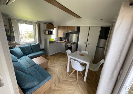 ELEGANZIA 2021 2chambres sur emplacement