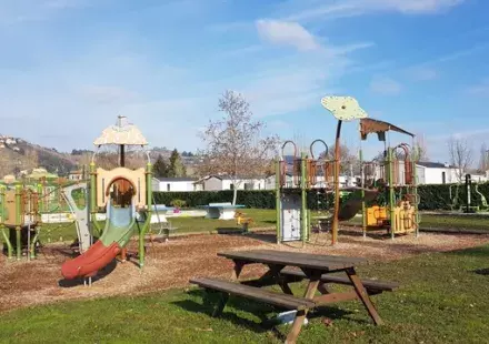 AIRE DE JEUX LES RIVES DE CONDRIEU 