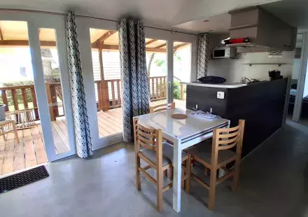 Mobil home IRM Luminosa d'occasion 40 m2 3 chambres 2 salles de bain