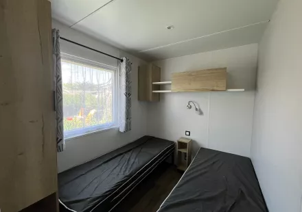 Mobil home d'occasion 40 m2 3 chambres avec dressing